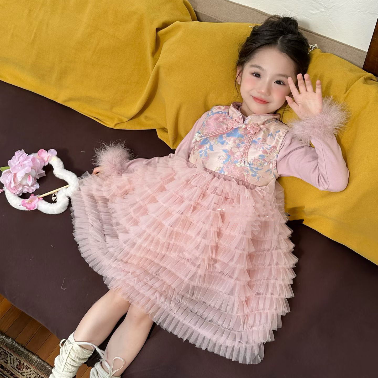 樱桃女童加绒国风公主裙