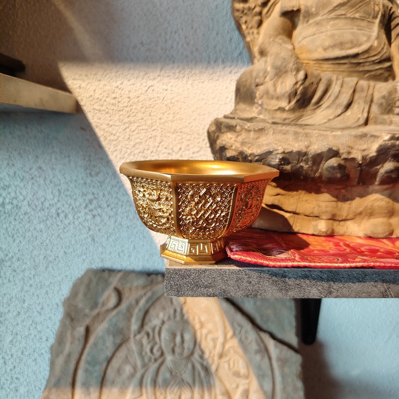 八吉祥雕花铜供水碗室内家用供水杯净水杯供圣水杯桌面铜碗摆件,家居饰品,装饰摆件,淘宝优惠券,粉丝福利购,淘宝优惠卷