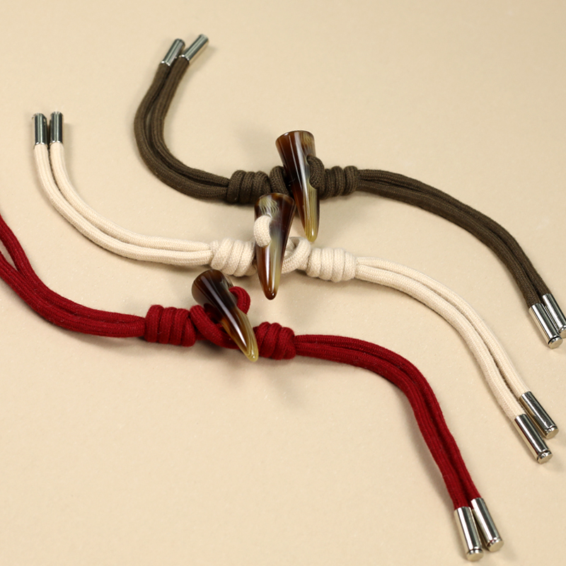 PINK牛角扣绳扣羊绒大衣扣