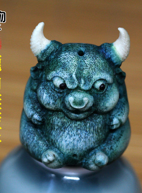 天然鹿角雕刻青牛蓝牛吊坠根付上色项坠手把件