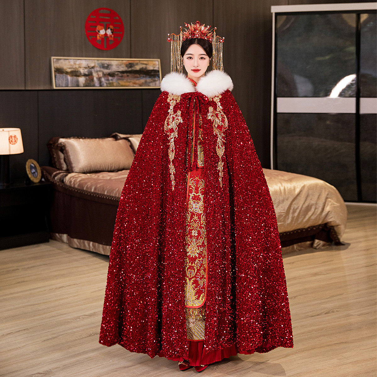 新娘秀禾披风亮片丝绒结婚斗篷加厚加绒秋冬季中式婚礼原创长款女