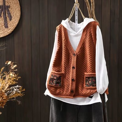 碎花贴布口袋棉线针织马甲开衫女宽松显瘦秋休闲V领无袖外穿坎肩