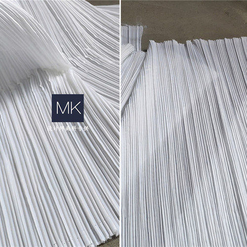 冰川漂白三宅一生直量压褶百褶硬挺柔软肌理造型仿棉麻设计师面料