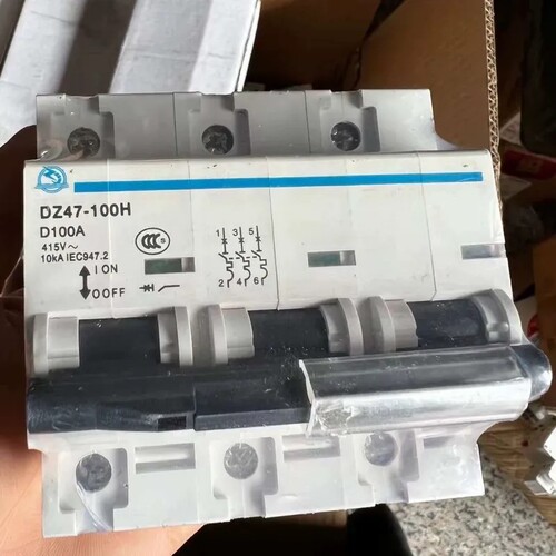议价小型断路器DZ47-100 3P100A 单价22 数量10