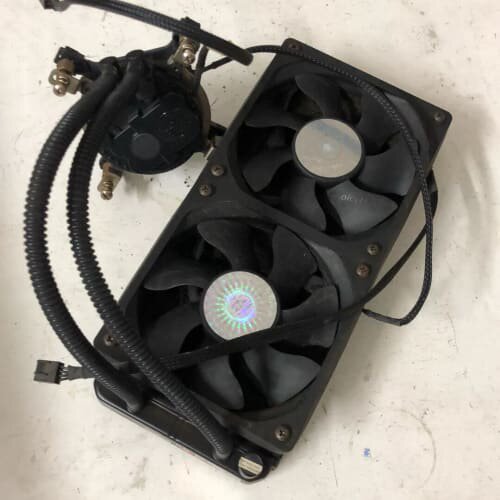 议价cooler master 酷冷至尊双排水冷排，效能高