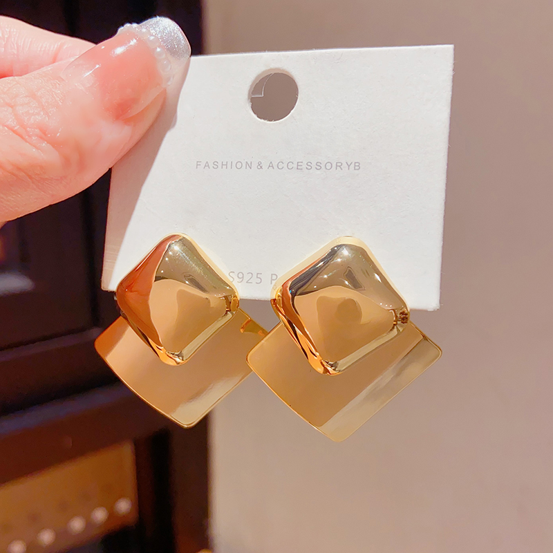 欧美大气时尚摩登风金属风耳环女小众法式前后戴气质复古银针耳钉