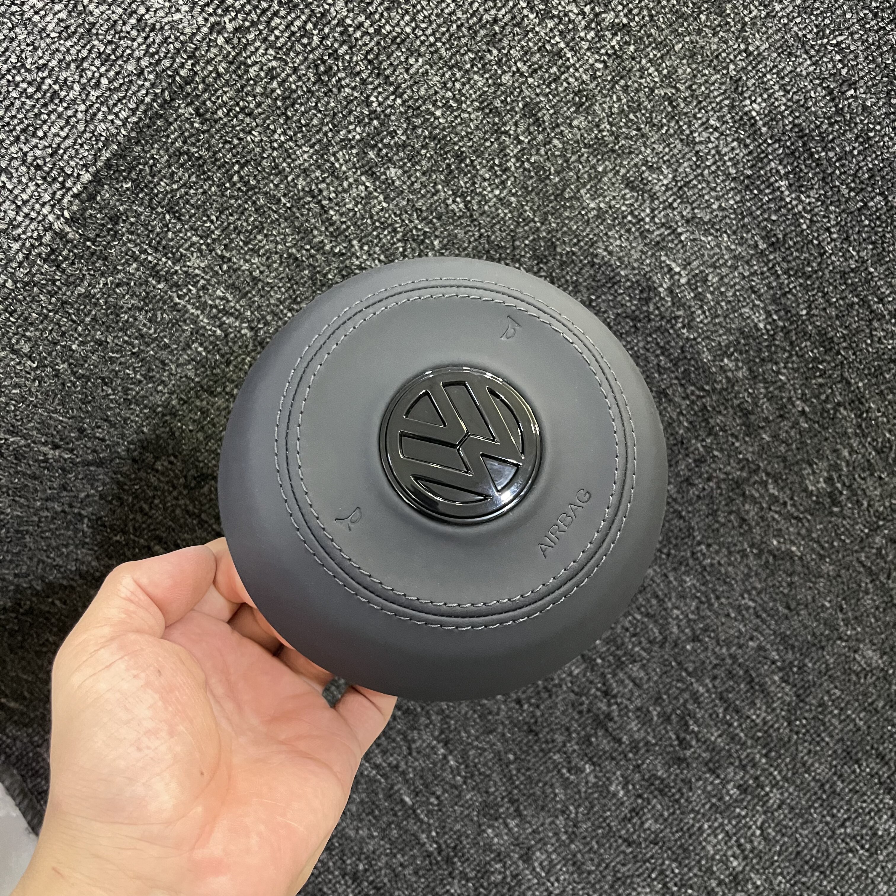 适用于大众高尔夫气囊盖MK7/MK8专用带皮革方向盘真皮替换枕头盖