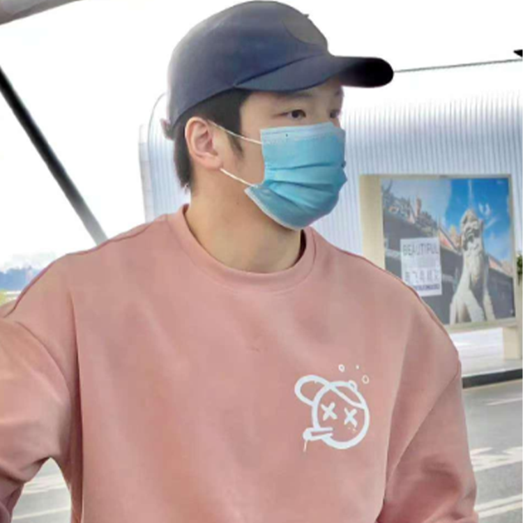 樊振东同款粉色圆领卫衣长袖