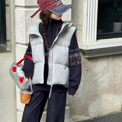 女童羽绒棉马甲冬装2025新款洋气中大童儿童冬季外穿背心加厚连帽