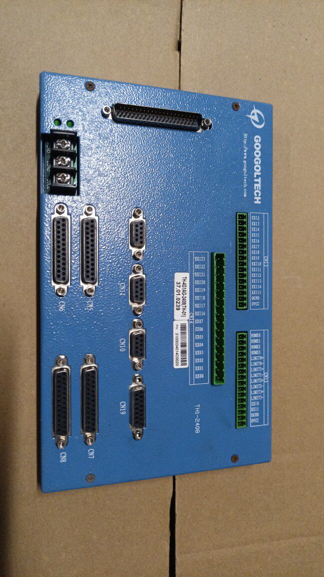 固高th-4g1ag-2408(th-01)端子板 4轴 接线板 现货 实物图