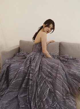 高端定制2021春季新娘晚礼服烟灰色演出服主持婚拍影楼外景