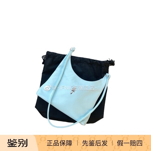 CHROMEHEARTS腋下包浅蓝色viv