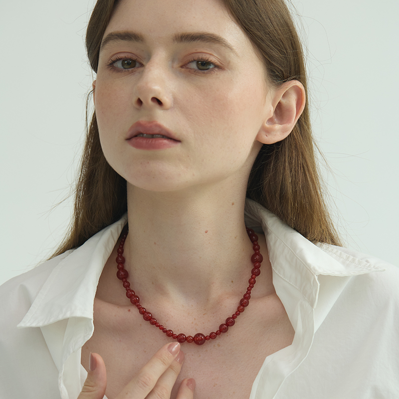 浆果蜜法式红珠子不规则项链