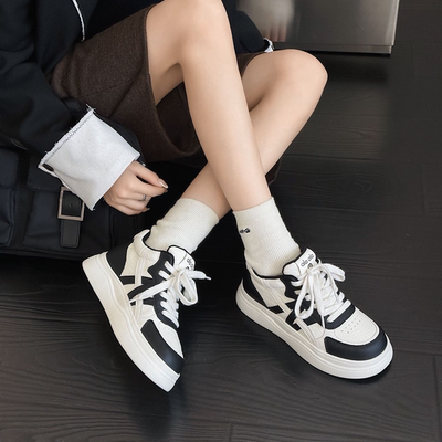 6137大码女鞋加棉高帮小白鞋休闲风女士厚底运动鞋时尚真皮休闲鞋