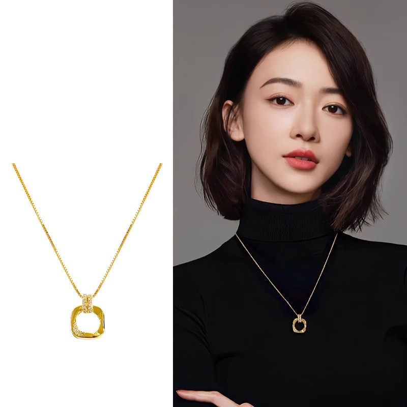 简约气质几何方形项链女高级感轻奢小众设计感日常百搭锁骨链配饰