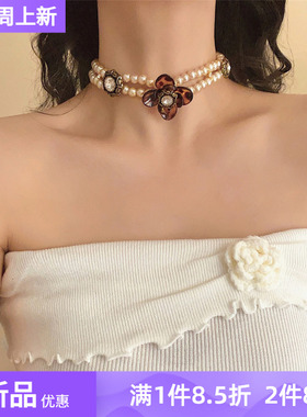 美拉德风豹纹花朵珍珠锁骨链