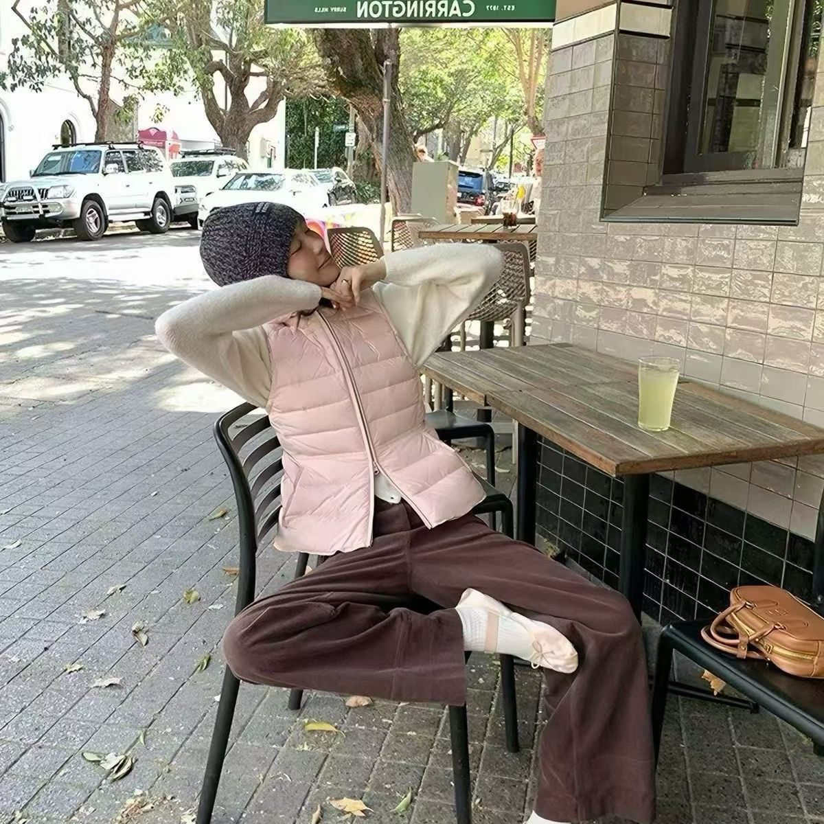奶呼呼小蛮腰韩系连帽羽绒马甲色修身显瘦90白鸭绒轻羽绒背心外套