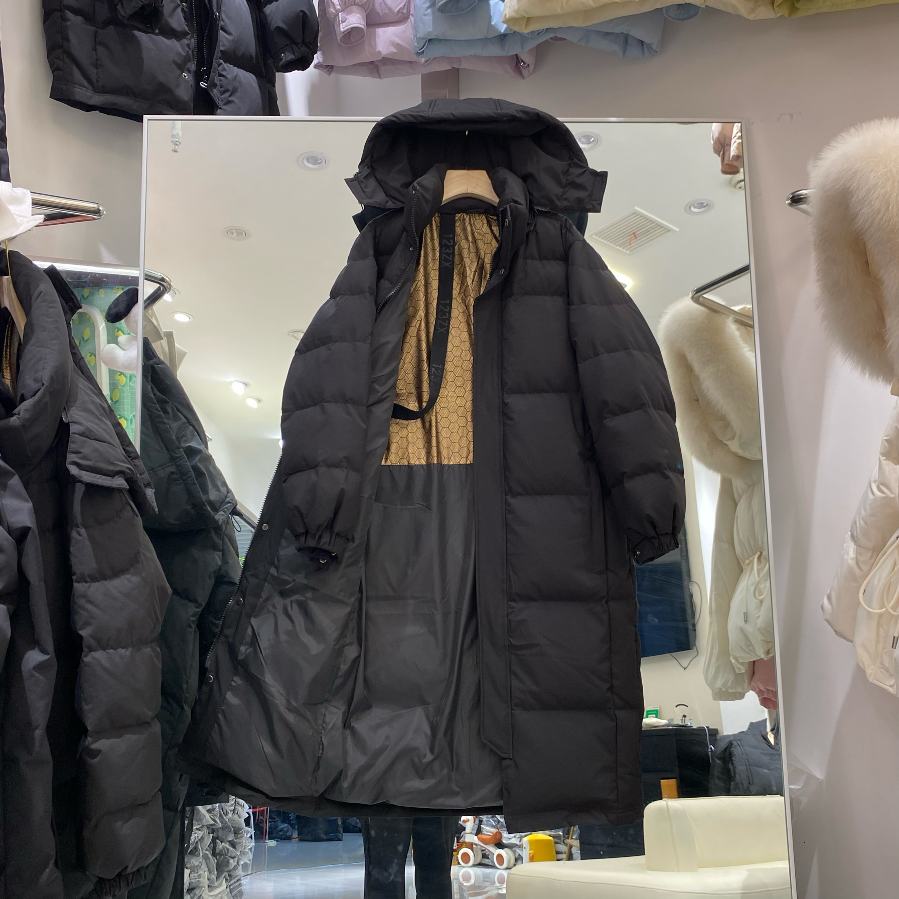 冬季新款中戏情侣大码羽绒服