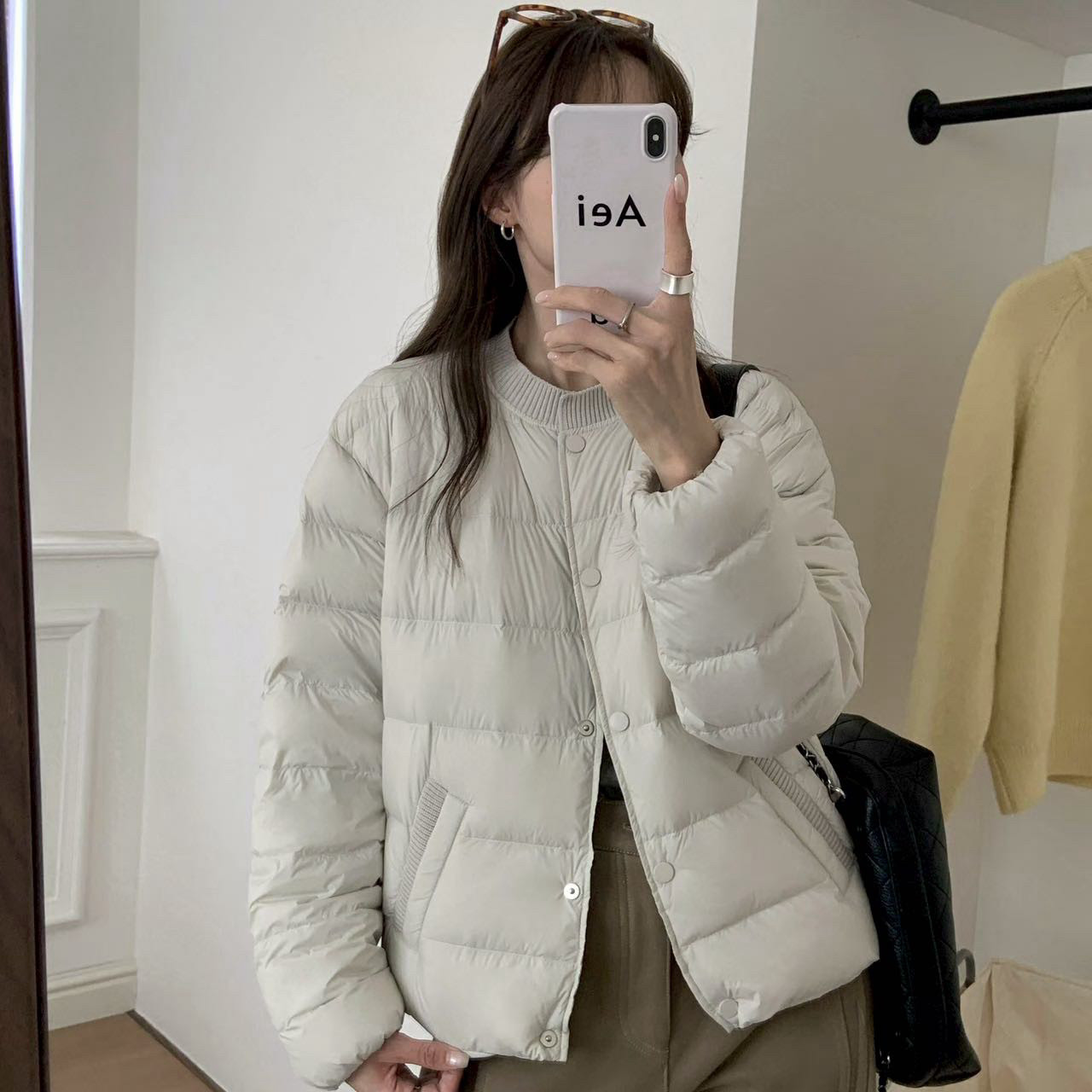 新标90鸭绒羽绒服针织拼接圆领女短款排骨2026新款轻薄小个子外套