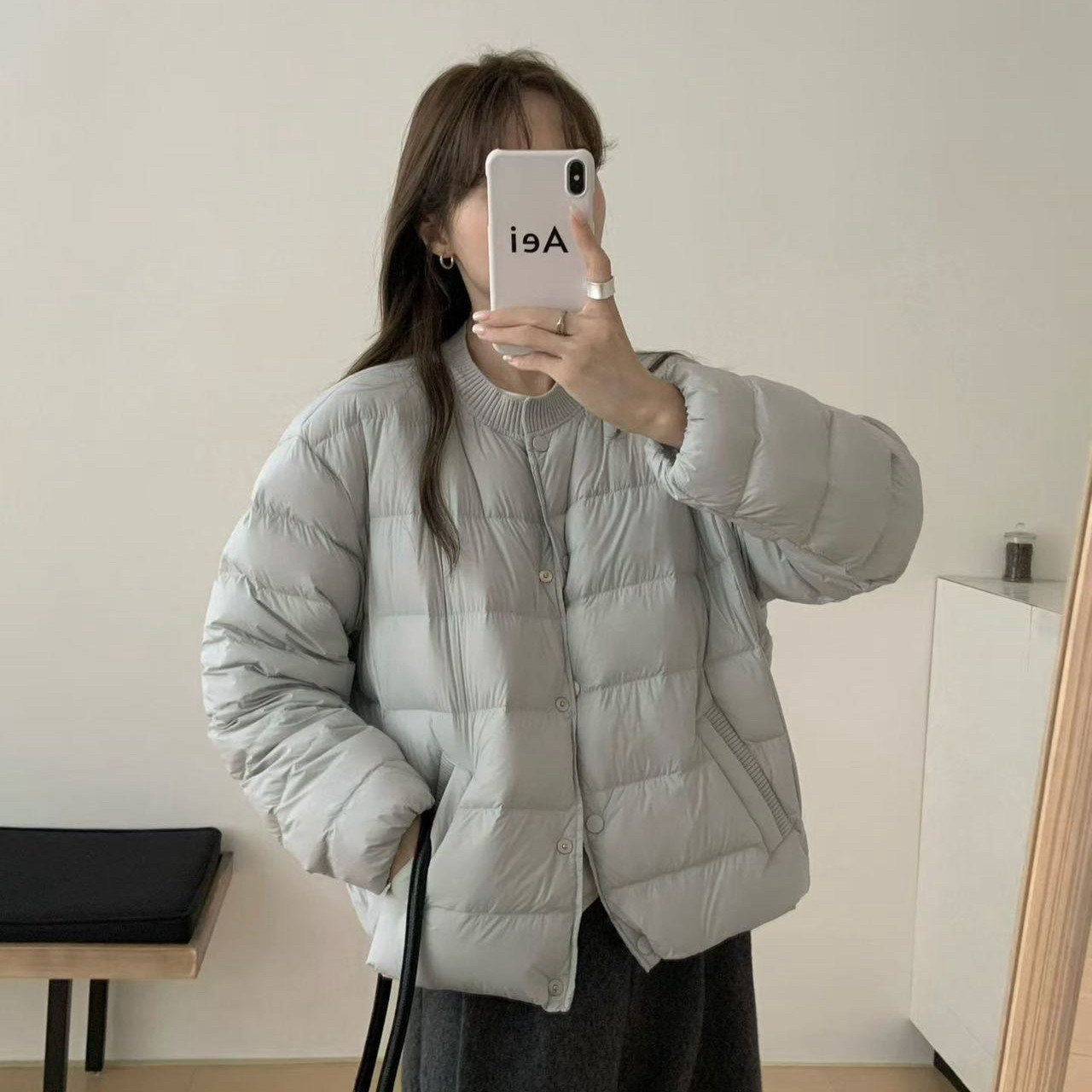新标90鸭绒羽绒服针织拼接圆领女短款排骨2026新款轻薄小个子外套