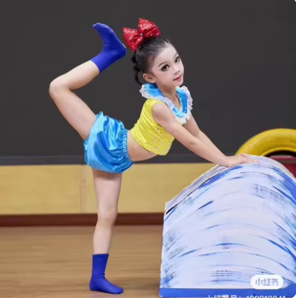 一个人的狂欢少儿独舞演出服妈妈再让我玩一会舞蹈服现代舞当代