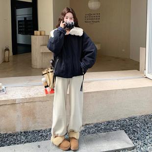 黑加2B225 厚保暖派新克 19色格子拼接羊羔毛大翻领服外套女秋冬款