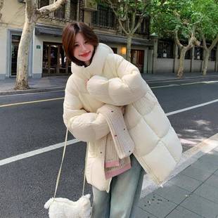 白色云朵泡连帽羽绒计服女中长款冬设加感厚白鸭绒茧型面b159-52