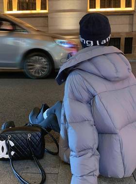 灰色鸭云朵泡芙白绒ZR2D008羽厚绒服短小外套女冬新款个子加连帽