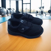 运动鞋 2021新款 搭扣黑色亲子工作鞋 外贸原单穿脱方便童鞋 盒装