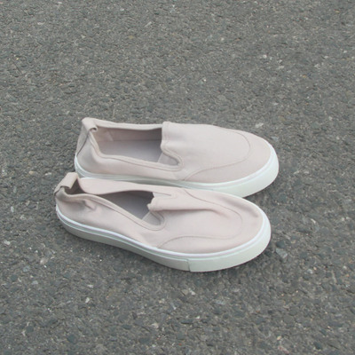 包邮7.20瑕疵女士低帮套脚两侧松紧平底一脚蹬女鞋