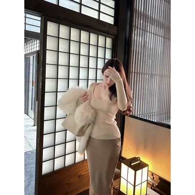 【Dear zhazha】御系美人~纯欲修身羊毛大U领方领薄款针织打底衫