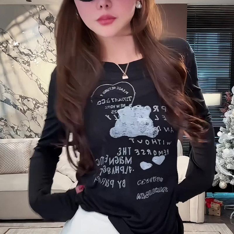 韩系百搭字母印花宽松显瘦长袖2026新款休闲简约上衣,女装/女士精品,大码内搭,淘宝优惠券,粉丝福利购,淘宝优惠卷