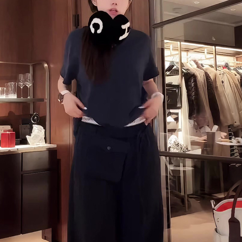 v领短袖女t恤夏2025新款简约百搭宽松慵懒风休闲复古上衣