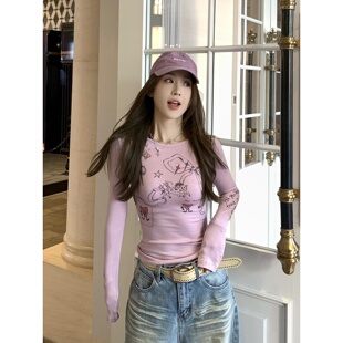 显瘦气质设计感短款 内搭修身 打底紧身上衣 t恤女春季 涂鸦印花长袖