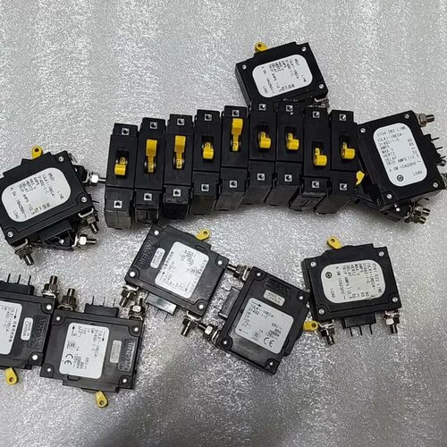 售前询价埃伯斯开关lULK1一1REC4一31492一1一C 65V