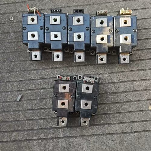 售前询价MCC225-12IO1拆机德国IXYS功率模块包好有7