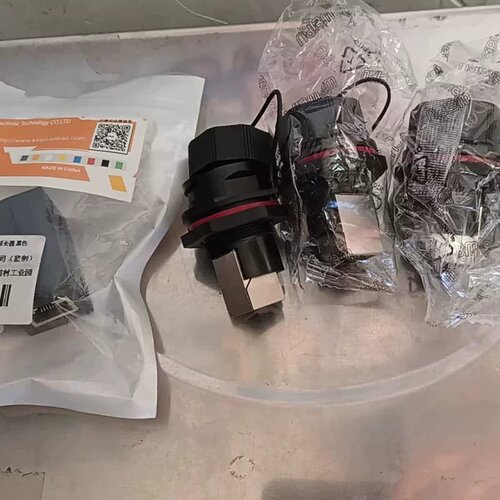 售前询价议价威浦RJ45网路接口座 RJ45F71，僅4个，全新网 络 RJ4