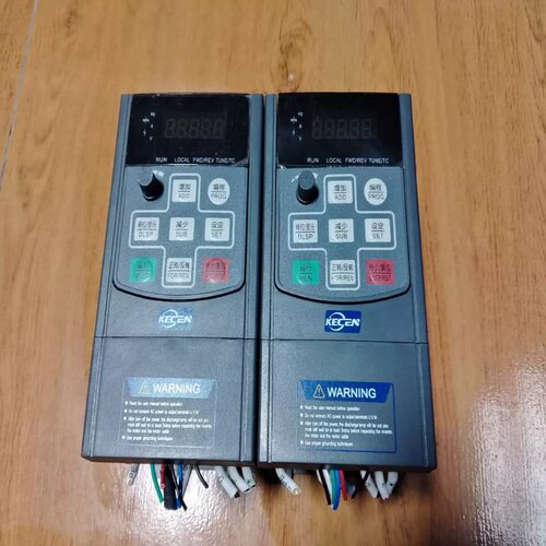 售前询价议~变频器KCM100-2S15GB功率15kw220v