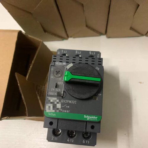 售前询价马达断路器 GV2PM32C 24~32A 带