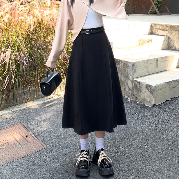 大码宽松遮肉加厚毛呢a字半身裙