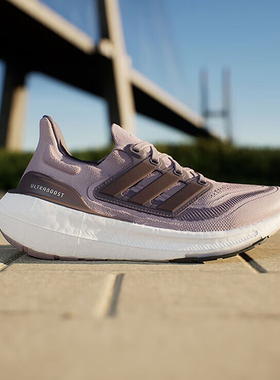 阿迪达斯7/2423年冬季女性IE3336