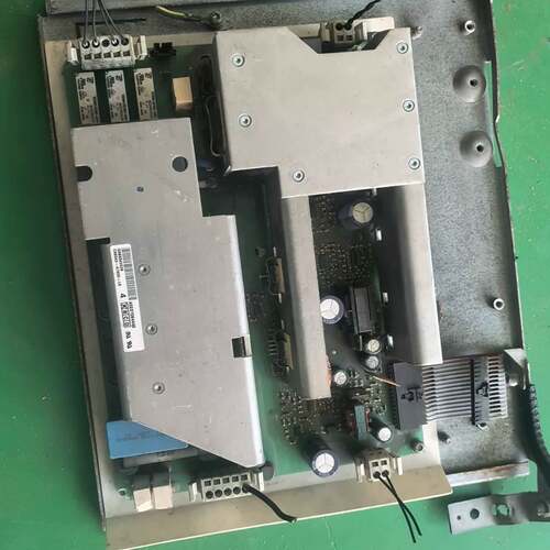 可维修西门子变频器电源板C98043-A7600-L5功能议价