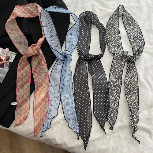 韩系时髦搭配长条丝巾女2026春夏