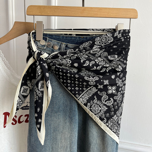 韩国腰果花三角巾屁帘女叠穿腰巾系脖装饰领巾时髦穿搭个性包头巾