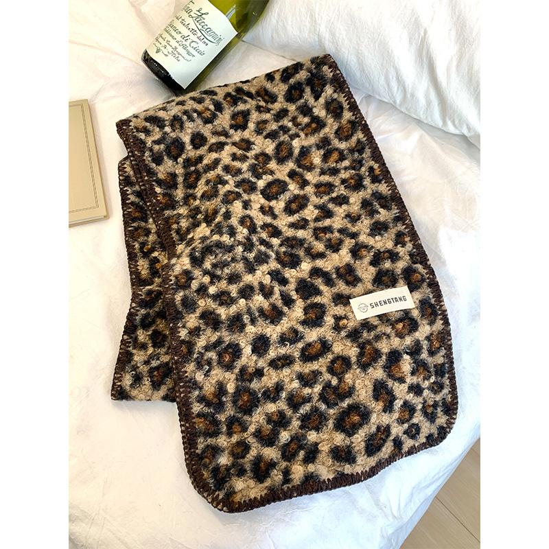 豹纹高级感羊毛卷双面围巾女秋冬保暖百搭复古围脖时髦精拽姐穿搭