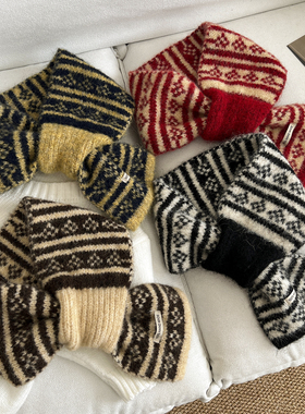 费尔岛提花针织小围巾女秋冬季高级感双面交叉短围脖护颈学生保暖