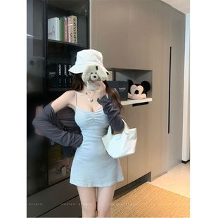 收腰条纹裙子纯欲风显瘦包臀短裙 修身 褶皱吊带连衣裙女秋季 新款