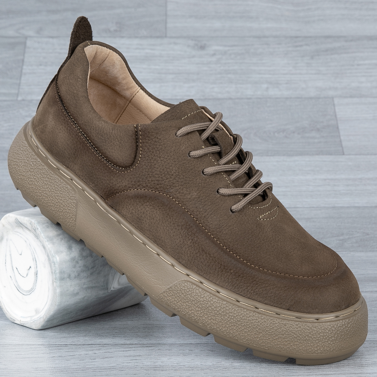 真皮男鞋头层牛皮磨砂皮轻便软底增高超轻底橡胶发泡运动休闲皮鞋