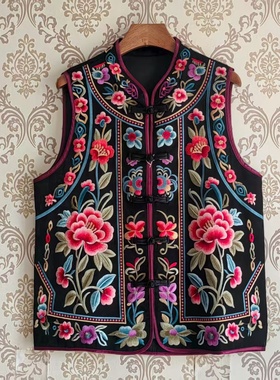 2025春秋民族风重工刺绣花短马甲宽松立领无袖坎肩中式女装马夹