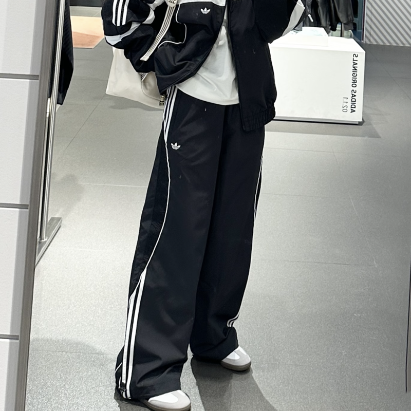 阿迪达斯三叶草男女王安宇同款复古梭织直筒宽松阔腿长裤JN3790